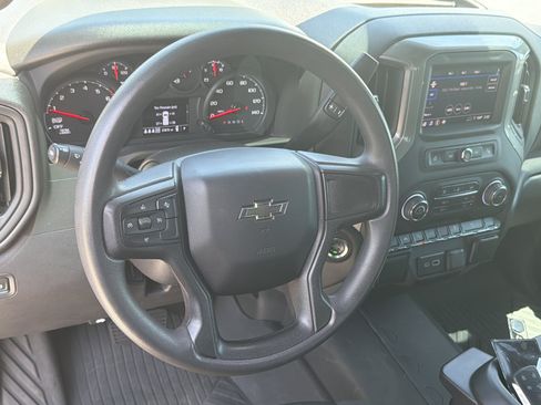 Used 2024 Chevrolet Silverado 1500 Custom Trail Boss AWD/4WD image 17