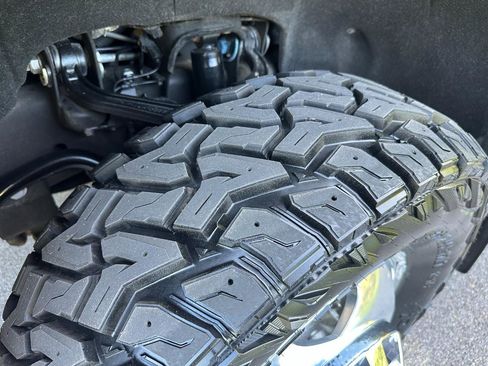 Used 2022 GMC Sierra 3500 Denali AWD/4WD image 57