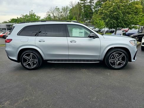 New 2026 Mercedes-Benz GLS 450 4MATIC image 7