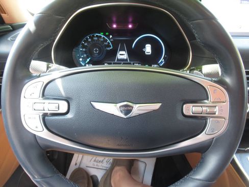 Used 2023 Genesis GV80 2.5T w/ Prestige Package AWD/4WD image 35