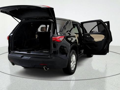 Used 2024 Chevrolet Traverse LS w/ Safety Package AWD/4WD image 12