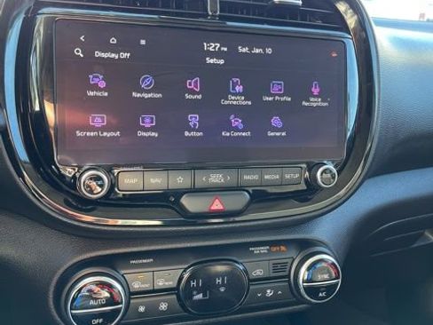 Used 2023 Kia Soul GT-Line FWD image 43