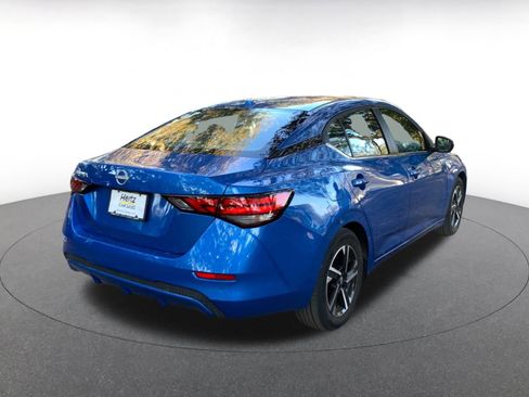 Used 2025 Nissan Sentra SV image 7