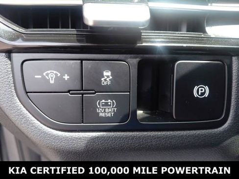 Certified 2026 Kia Sportage LX FWD image 18