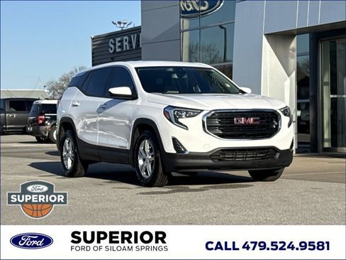 Used 2020 GMC Terrain SLE image 1