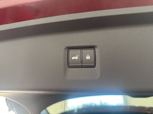 New 2026 INFINITI QX60 Luxe w/ Family Package image 35