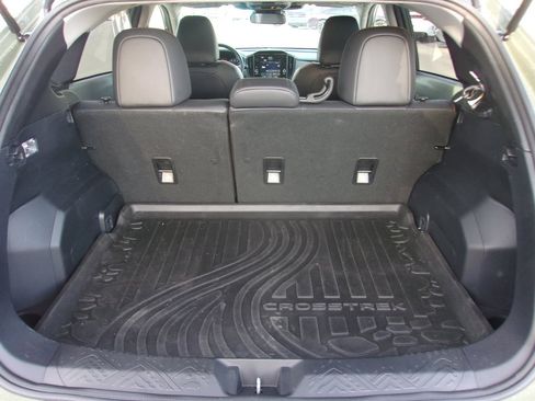 Used 2024 Subaru Crosstrek 2.5i Limited image 17