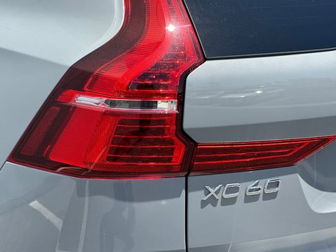 New 2025 Volvo XC60 T8 Plus w/ Protection Package Premier image 31