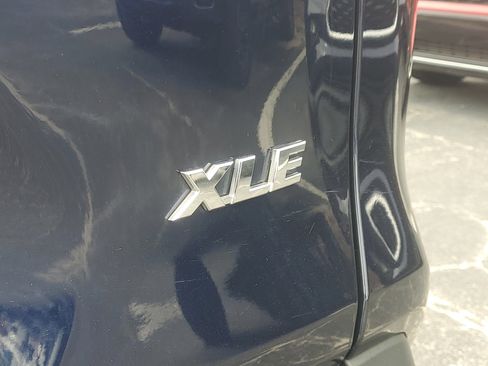Certified 2025 Toyota RAV4 XLE w/ Convenience Package FWD image 11