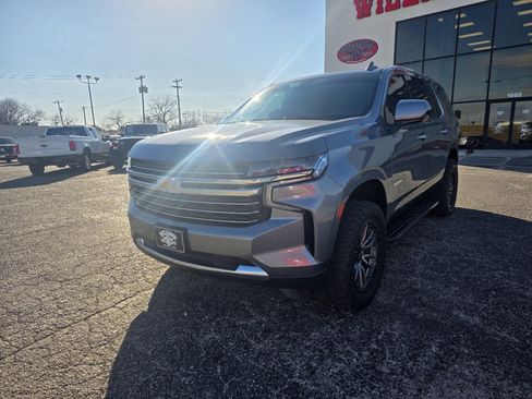 Used 2021 Chevrolet Tahoe LT image 3