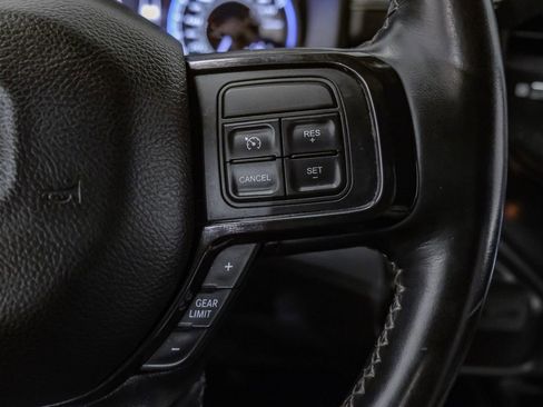 Used 2022 RAM 2500 Limited w/ Off Road Package image 17