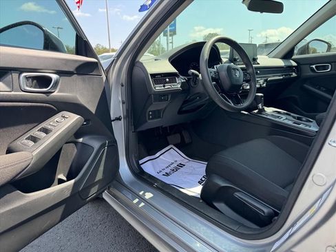 Used 2024 Honda Civic LX image 13