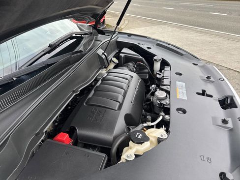 Used 2016 GMC Acadia Denali image 17