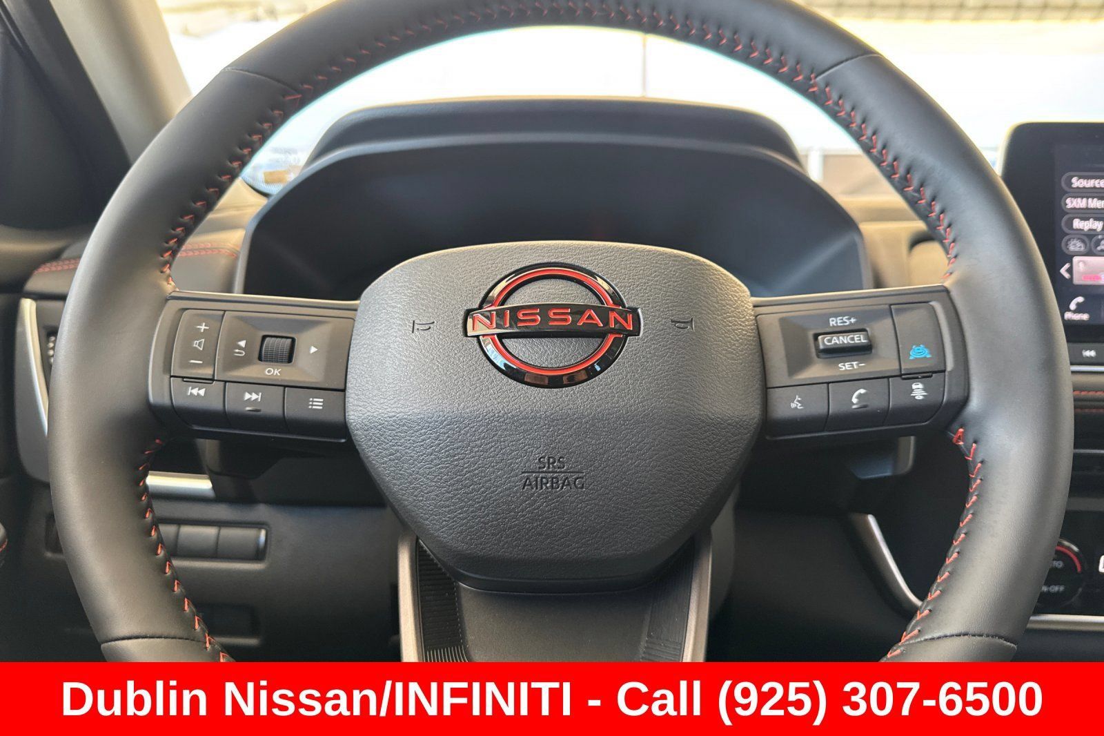 Used 2025 Nissan Rogue SV AWD/4WD image 36