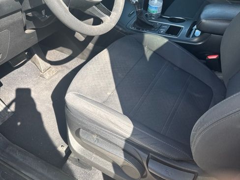 Used 2019 Kia Sorento L FWD image 16