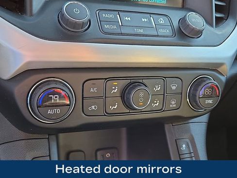 Used 2019 GMC Acadia SLT image 18