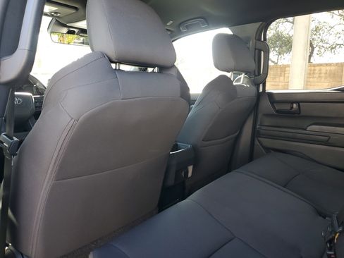 Used 2024 Toyota Tacoma SR5 AWD/4WD image 14