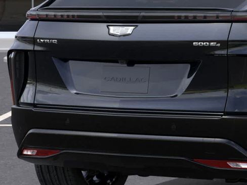 New 2026 Cadillac Lyriq Sport w/ LPO, Bronce Accent Package AWD/4WD image 14