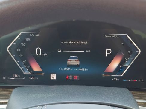 Used 2023 BMW X7 xDrive40i AWD/4WD image 13