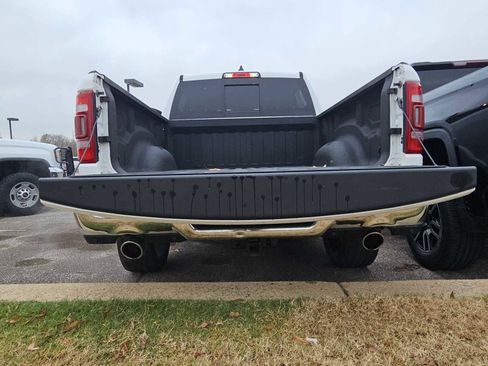 Used 2020 RAM 1500 Limited image 32