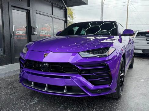 Used 2021 Lamborghini Urus Sport Utility 4D image 1