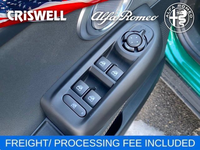 New 2025 Alfa Romeo Tonale w/ Premium Package AWD/4WD image 17