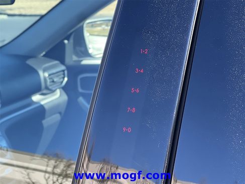 Used 2021 Ford Explorer XLT w/ Equipment Group 202A image 29