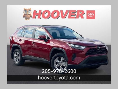 Used 2025 Toyota RAV4 XLE w/ Convenience Package FWD image 1