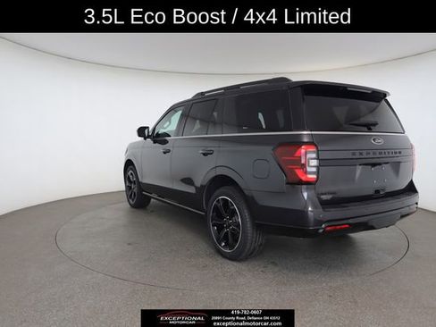 Used 2023 Ford Expedition Limited AWD/4WD image 12