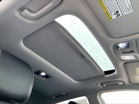 Used 2019 Hyundai Kona Ultimate image 22