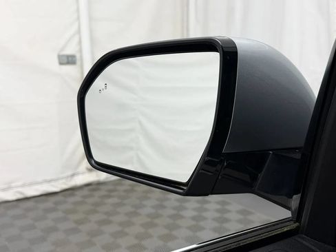 Used 2020 Ford Expedition XLT w/ Equipment Group 201A AWD/4WD image 12