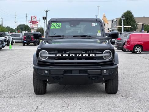 Certified 2023 Ford Bronco Outer Banks AWD/4WD image 2