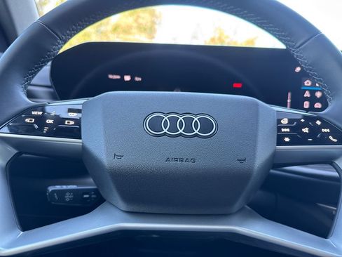Certified 2025 Audi Q5 Premium w/ Premium Plus AWD/4WD image 33