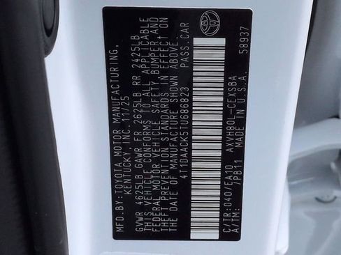 Certified 2026 Toyota Camry SE w/ Convenience Package image 32