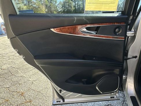 Used 2017 Lincoln MKX Select w/ Select Plus Package image 22