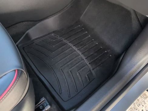 Certified 2024 Chevrolet TrailBlazer RS w/ Convenience Package image 47