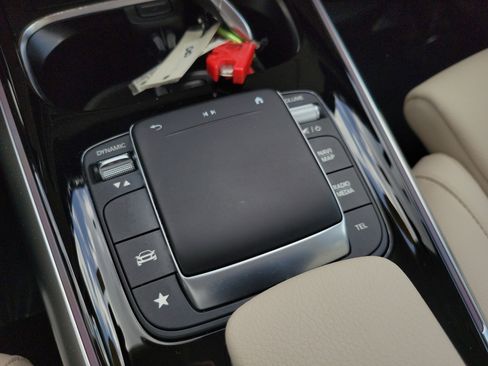 Used 2023 Mercedes-Benz GLA 250 image 26