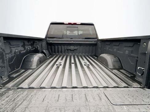 Used 2024 Chevrolet Silverado 3500 LTZ w/ LTZ Plus Package image 32