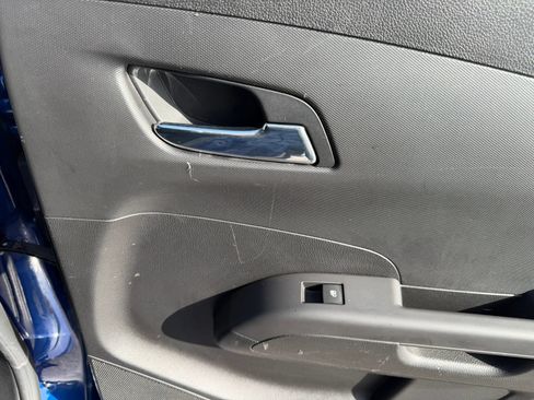 Used 2014 Chevrolet Sonic LT w/ Fun and Sun Package FWD image 28