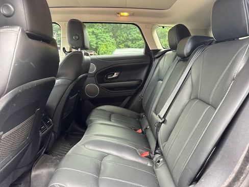 Used 2017 Land Rover Range Rover Evoque HSE AWD/4WD image 11
