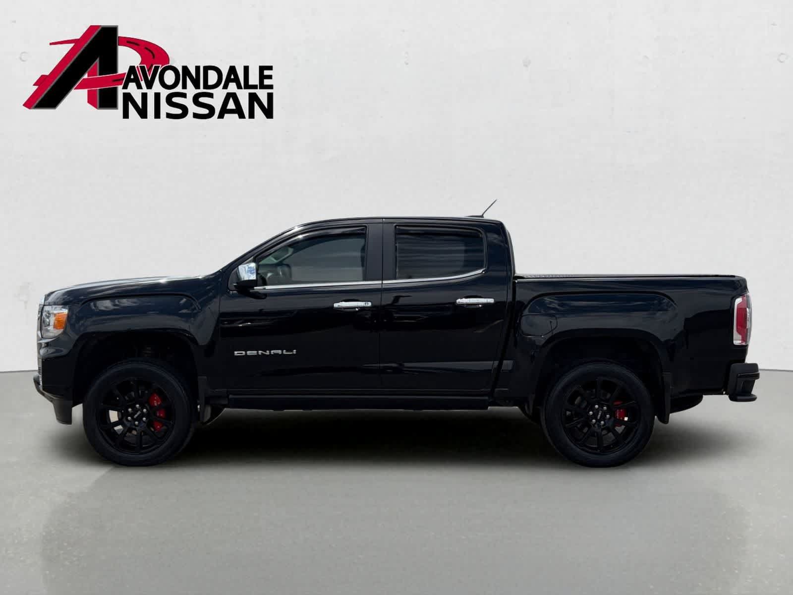 Used 2022 GMC Canyon Denali w/ Denali Black Edition Package AWD/4WD image 2