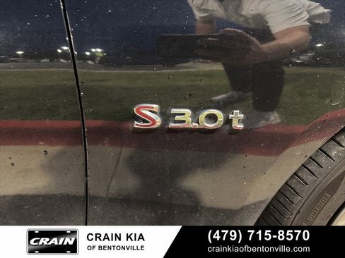Used 2018 INFINITI Q50 Red Sport 400 w/ Sensory Package (Sport) RWD image 7