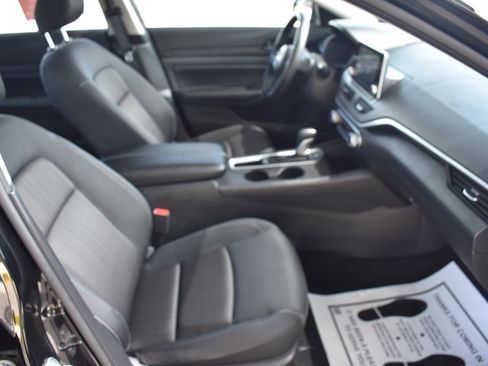 Used 2025 Nissan Altima 2.5 S image 52