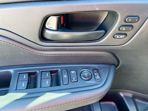 Used 2025 Honda Odyssey EX-L image 17