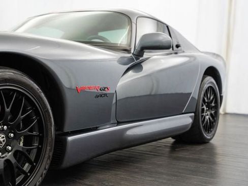 Used 2000 Dodge Viper GTS RWD image 30