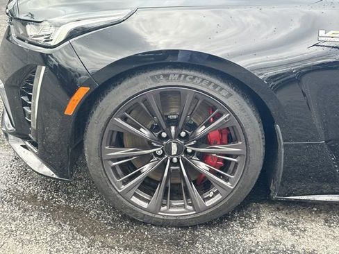 Used 2024 Cadillac CT5 V Blackwing w/ Driver Assist Package image 13