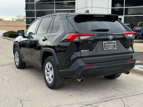 Used 2023 Toyota RAV4 LE image 5