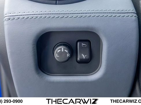 Used 2020 Nissan GT-R Premium AWD/4WD image 70