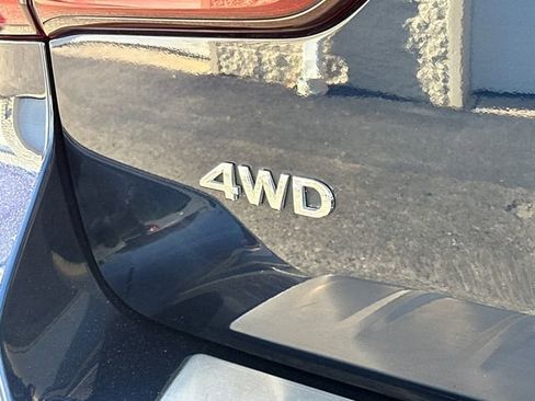 Used 2021 INFINITI QX80 Premium Select w/ All-Season Package image 14