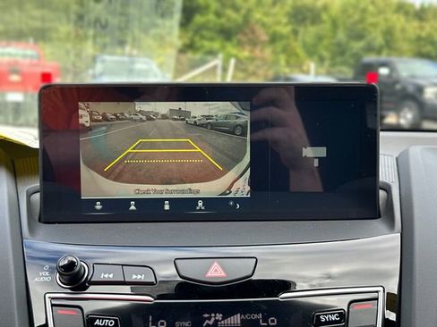 New 2025 Acura RDX SH-AWD image 23